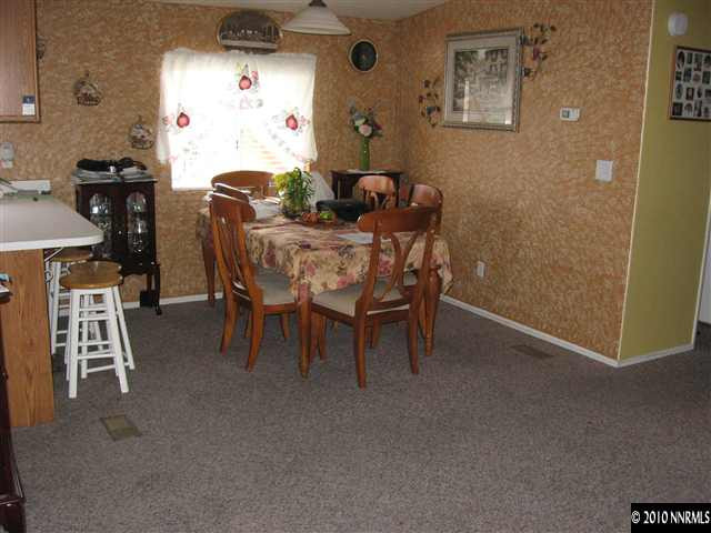 2159 Barberry Way Reno, NV 89512 - Photo 3 of 7 a dining room with furniture and window