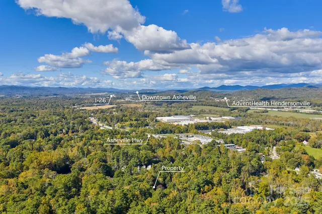 $390,000 | 3214 Debbie Drive, Hendersonville, NC 28791