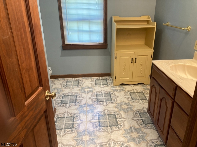 323 George Dye Road Hamilton, NJ 08690 - Photo 9 of 16