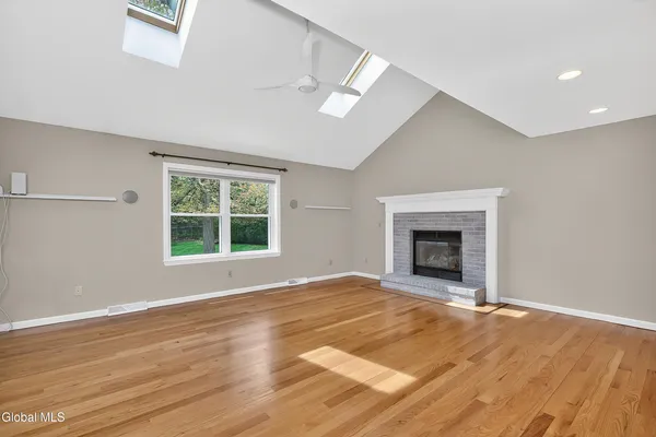 $675,000 | 130 C Kenwood Avenue, Bethlehem, NY 12054