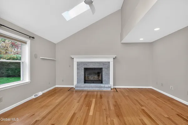 $675,000 | 130 C Kenwood Avenue, Bethlehem, NY 12054