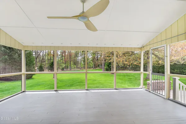 $675,000 | 130 C Kenwood Avenue, Bethlehem, NY 12054