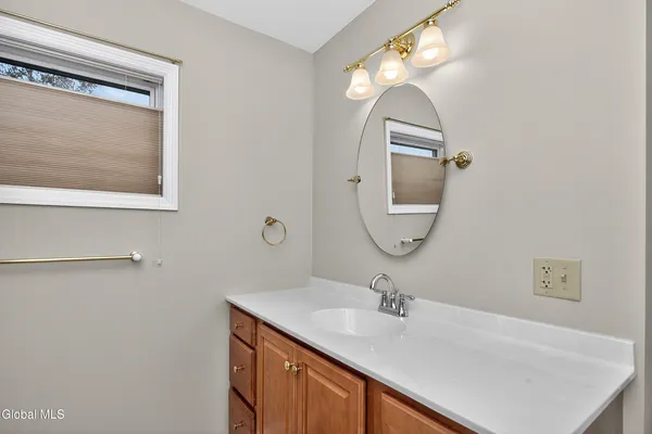 $675,000 | 130 C Kenwood Avenue, Bethlehem, NY 12054