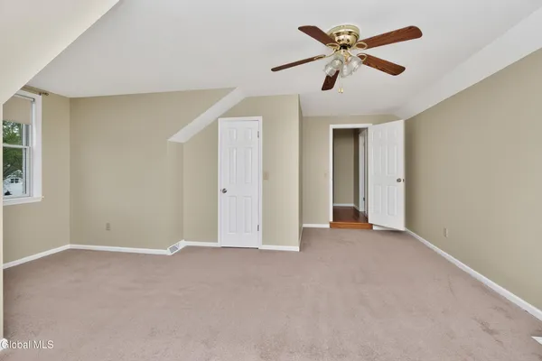 $675,000 | 130 C Kenwood Avenue, Bethlehem, NY 12054