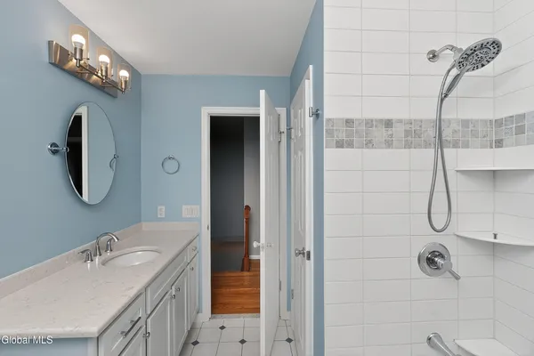 $675,000 | 130 C Kenwood Avenue, Bethlehem, NY 12054