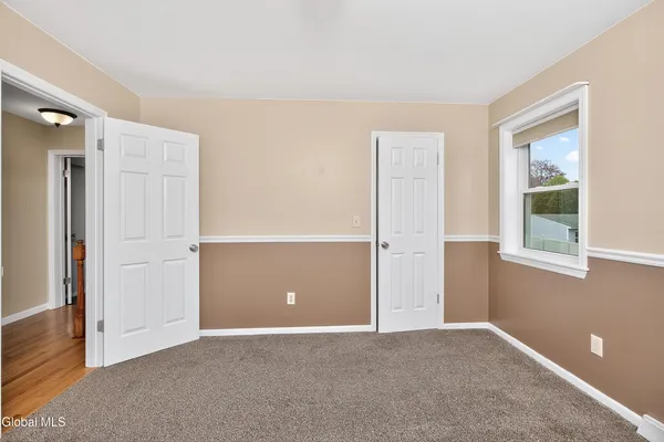 $675,000 | 130 C Kenwood Avenue, Bethlehem, NY 12054