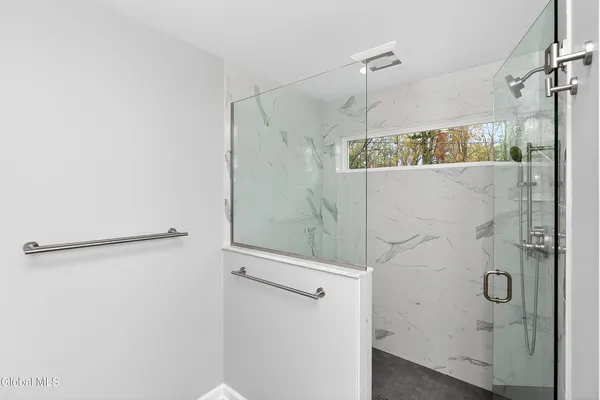 $675,000 | 130 C Kenwood Avenue, Bethlehem, NY 12054