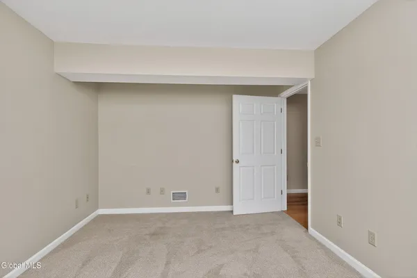 $675,000 | 130 C Kenwood Avenue, Bethlehem, NY 12054