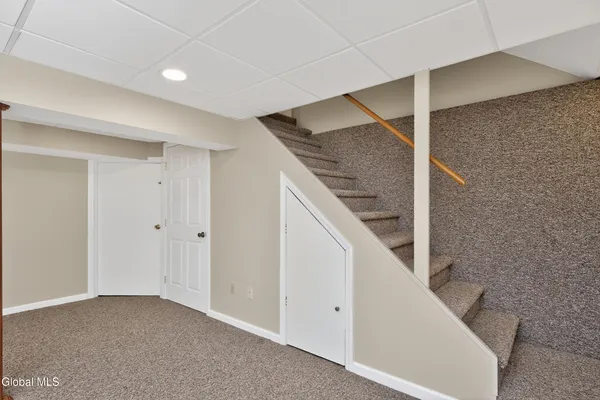 $675,000 | 130 C Kenwood Avenue, Bethlehem, NY 12054