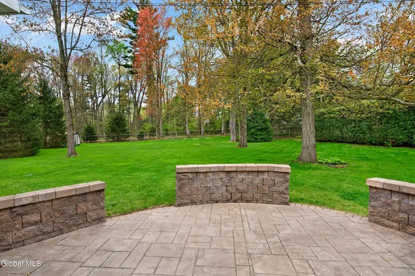 $675,000 | 130 C Kenwood Avenue, Bethlehem, NY 12054