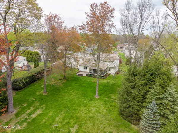 $675,000 | 130 C Kenwood Avenue, Bethlehem, NY 12054