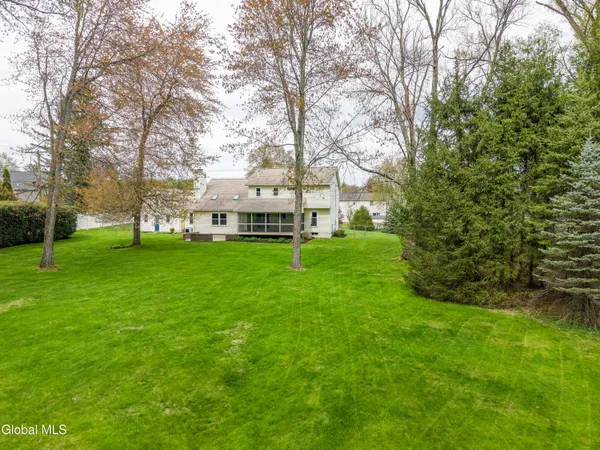 $675,000 | 130 C Kenwood Avenue, Bethlehem, NY 12054