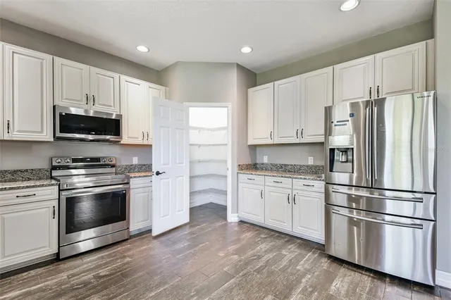 $3,200 | 33181 Shadow Branch Lane, Wesley Chapel, FL 33545