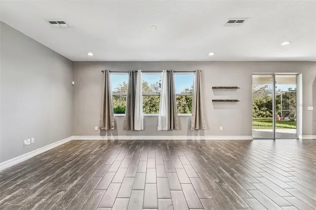 $3,200 | 33181 Shadow Branch Lane, Wesley Chapel, FL 33545