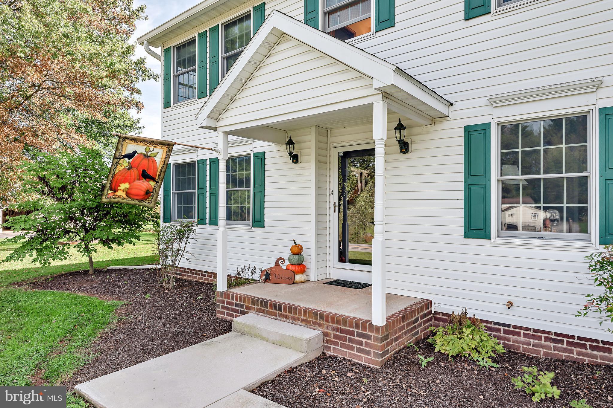 5697 Pine Road Thomasville, PA 17364 - Photo 4 of 50 Gallery Image 4