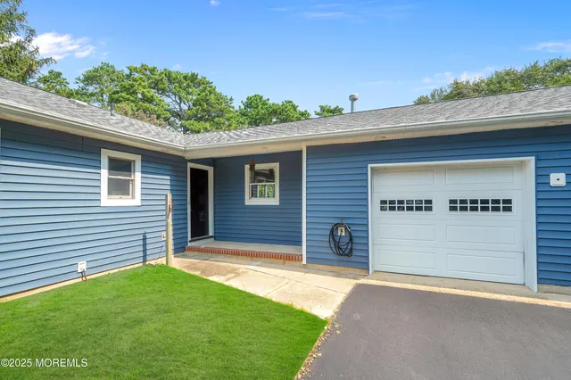 $719,000 | 413 Lake Shore Drive, Brick, NJ 08723