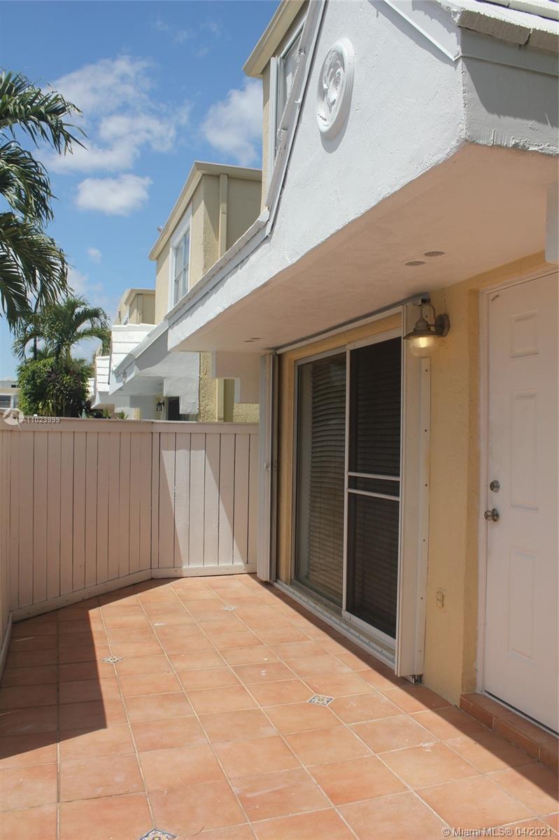 4540 Southwest 68th Ct Circle, Unit 9 Miami, FL 33155 - Photo 3 of 21