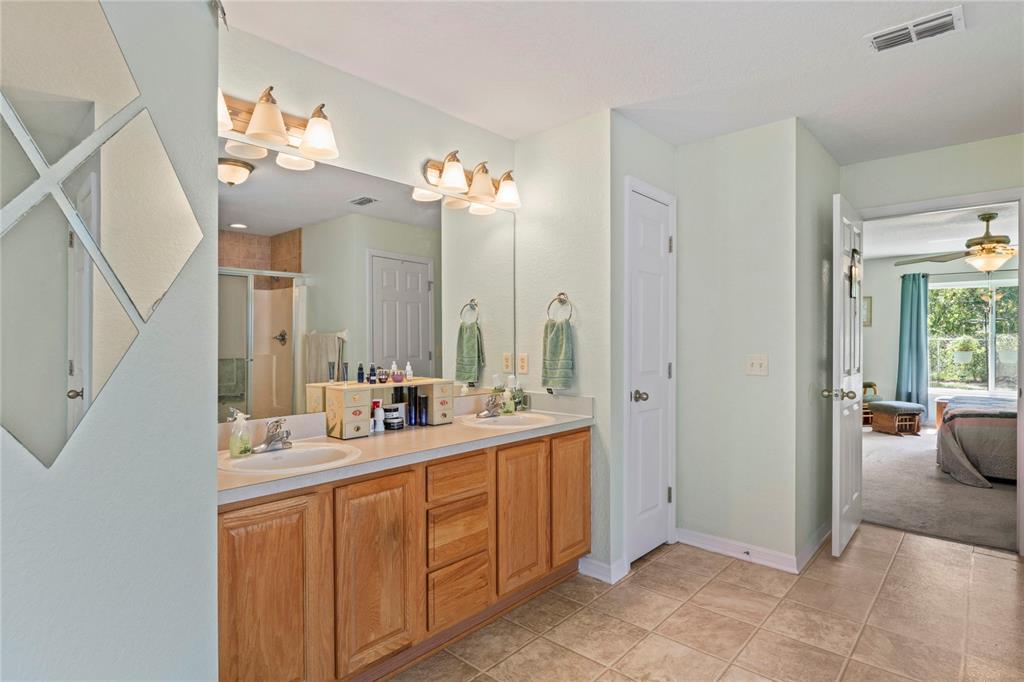 9086 Manchester Street Spring Hill, FL 34606 - Photo 29 of 51