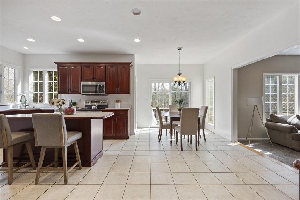 10 Anna Way Norton, MA 02766 - Photo 13 of 40