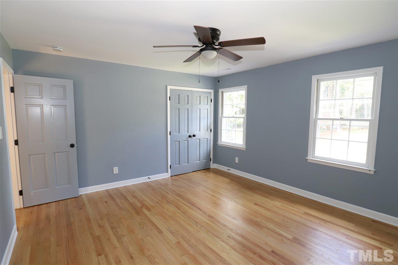 928 Pebblebrook Drive Raleigh, NC 27609 - Photo 14 of 27 Gallery Image 14
