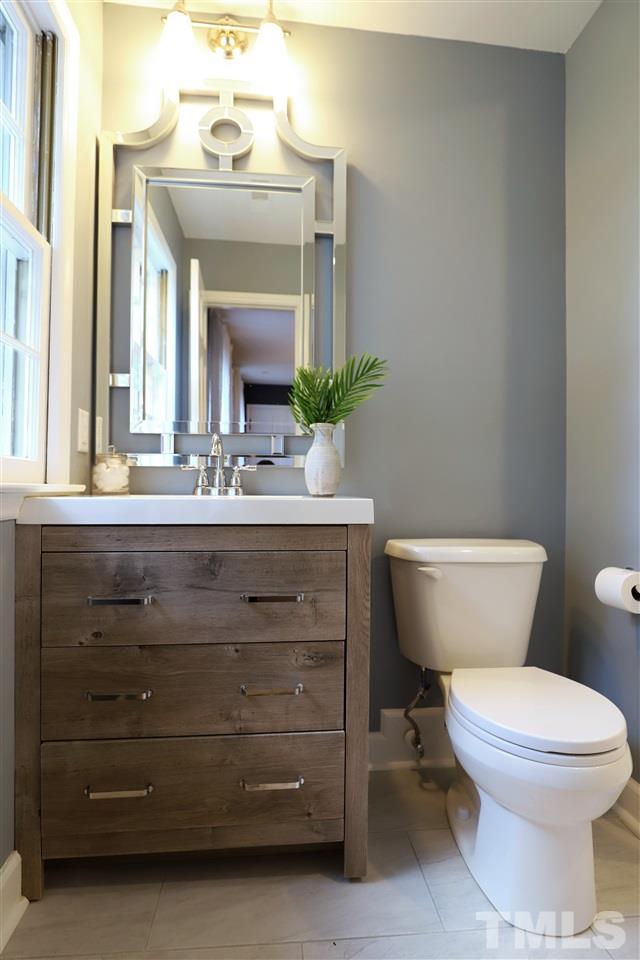 928 Pebblebrook Drive Raleigh, NC 27609 - Photo 10 of 27 Gallery Image 10