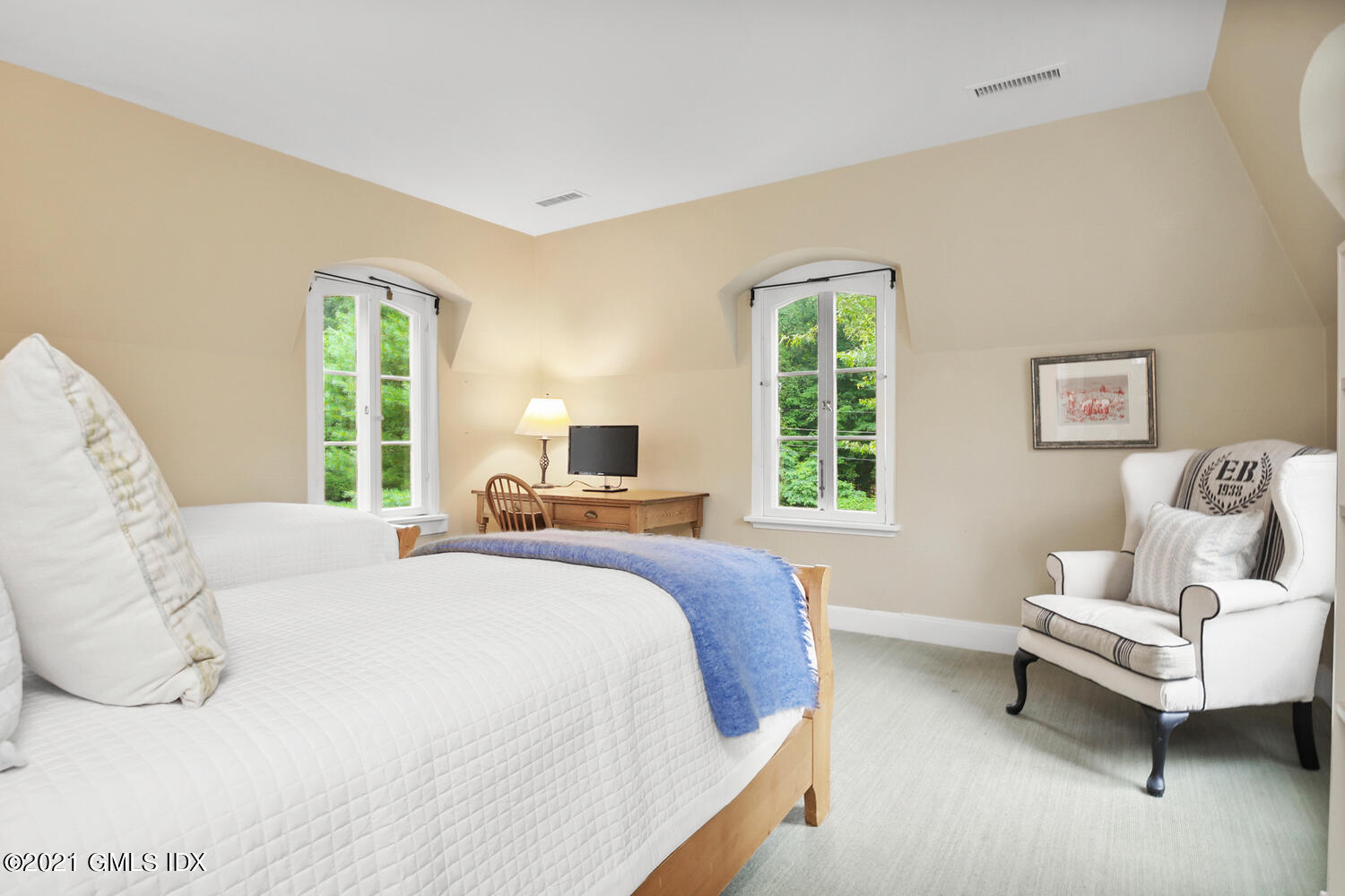 10 Frost Road Greenwich, CT 06830 - Photo 20 of 40 Bedroom 2