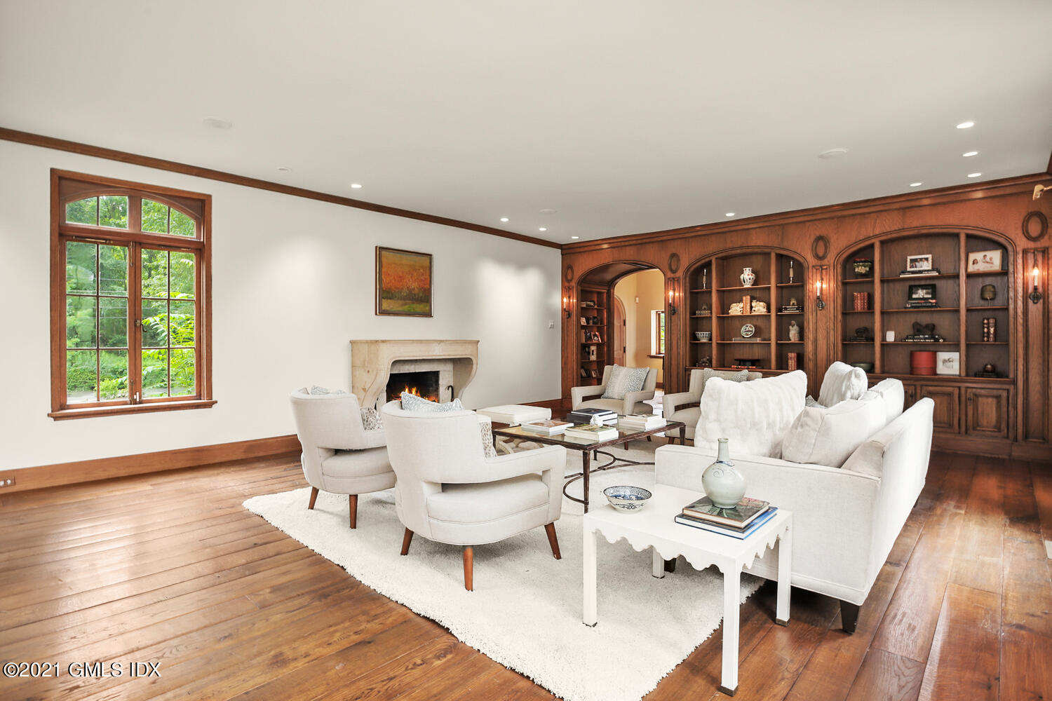 10 Frost Road Greenwich, CT 06830 - Photo 3 of 40 Living Room with Fireplace