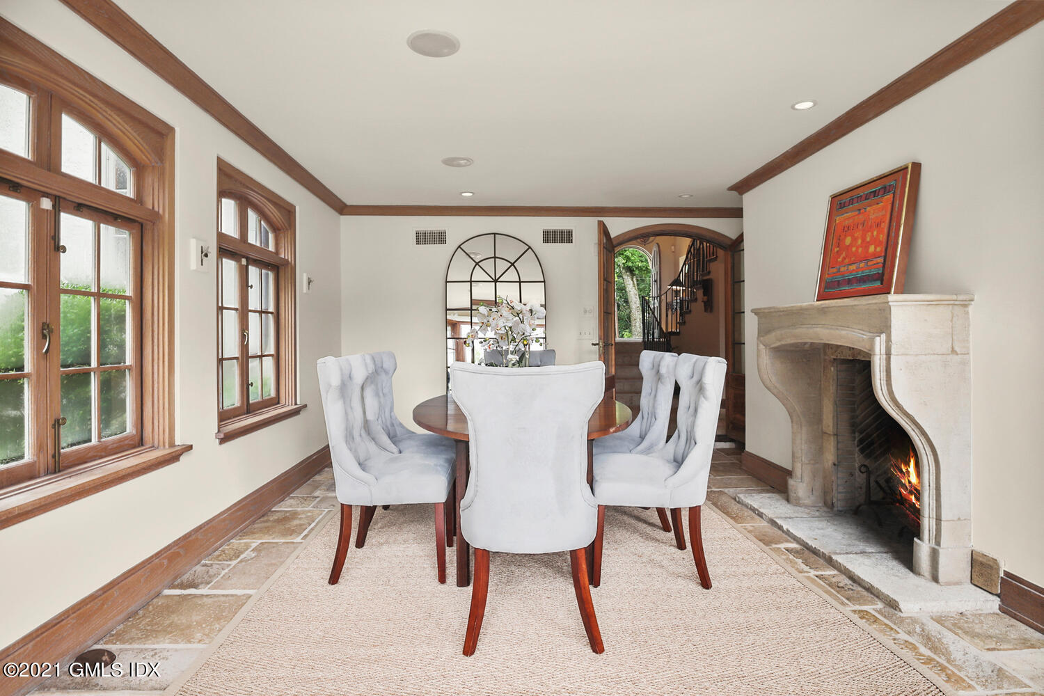 10 Frost Road Greenwich, CT 06830 - Photo 9 of 40 Dining Room