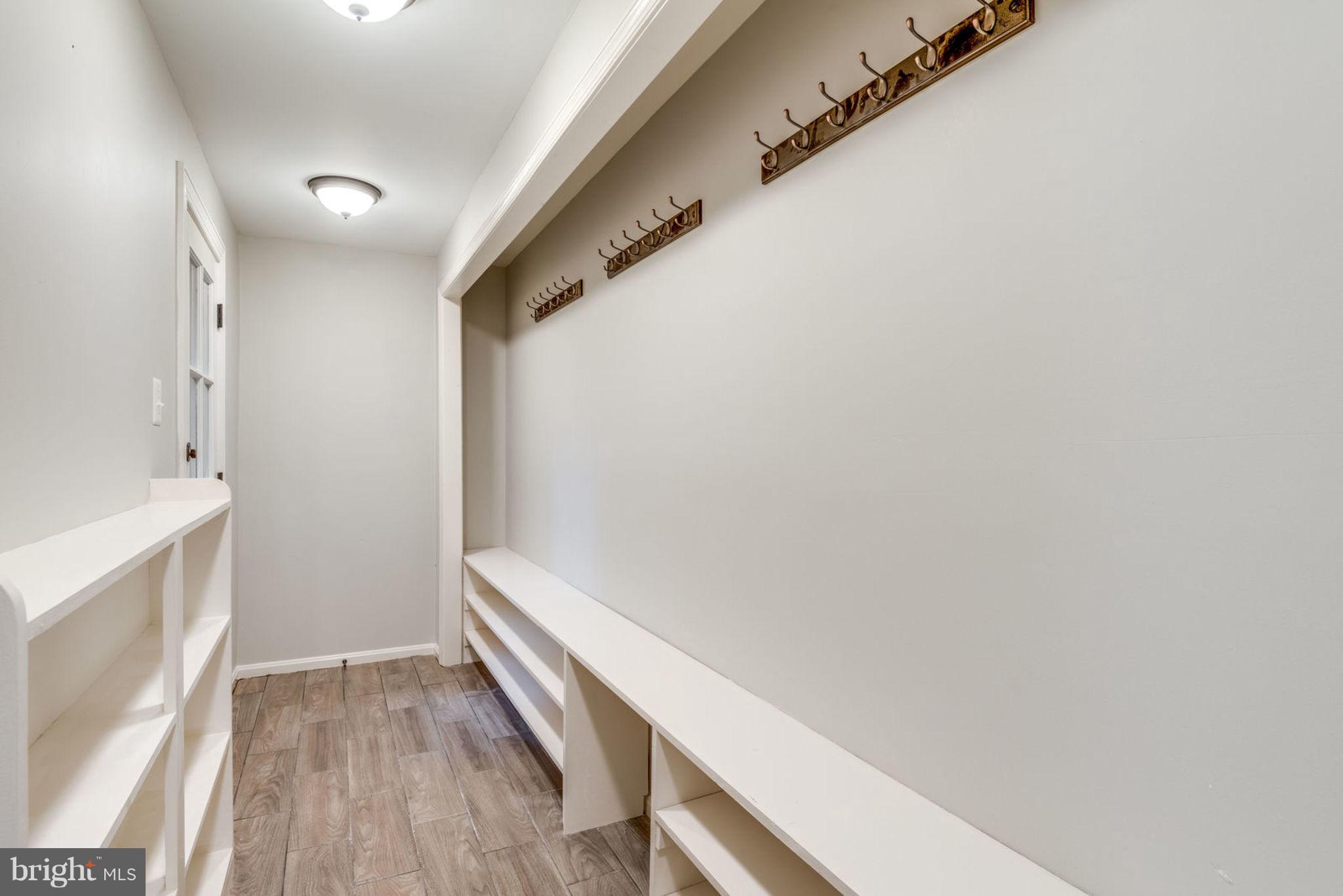 11405 Drop Forge Lane Reston, VA 20191 - Photo 14 of 30 Mud room off kitchen & garage w/ample storage