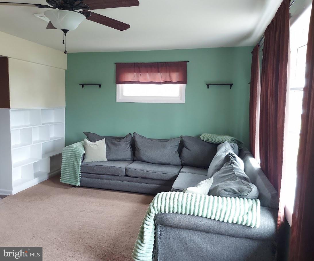 1112 Monmouth Road Woodbury, NJ 08096 - Photo 2 of 27
