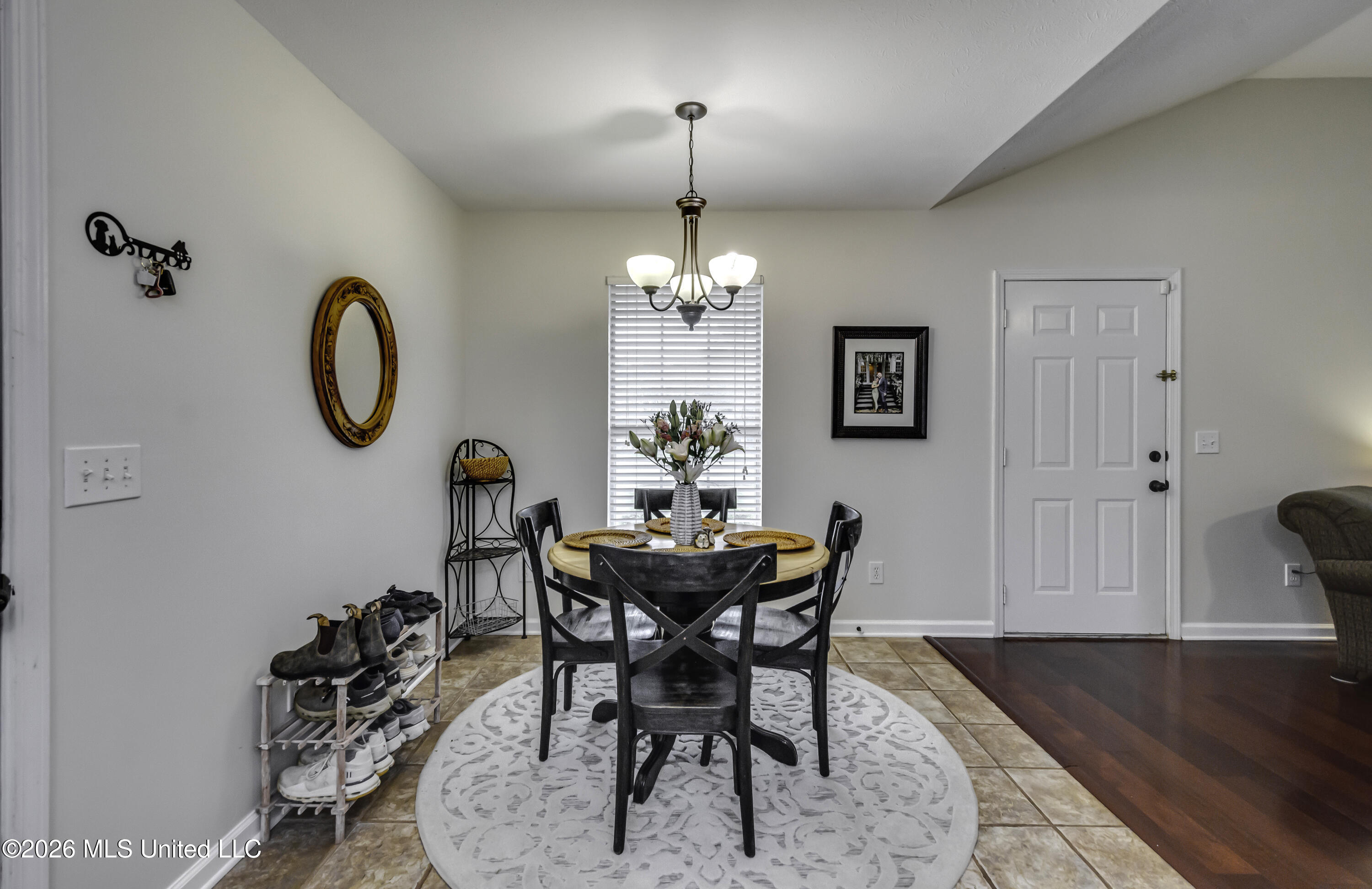 441 Mockingbird Circle Brandon, MS 39047 - Photo 12 of 51 441 Mockingbird Cir--28