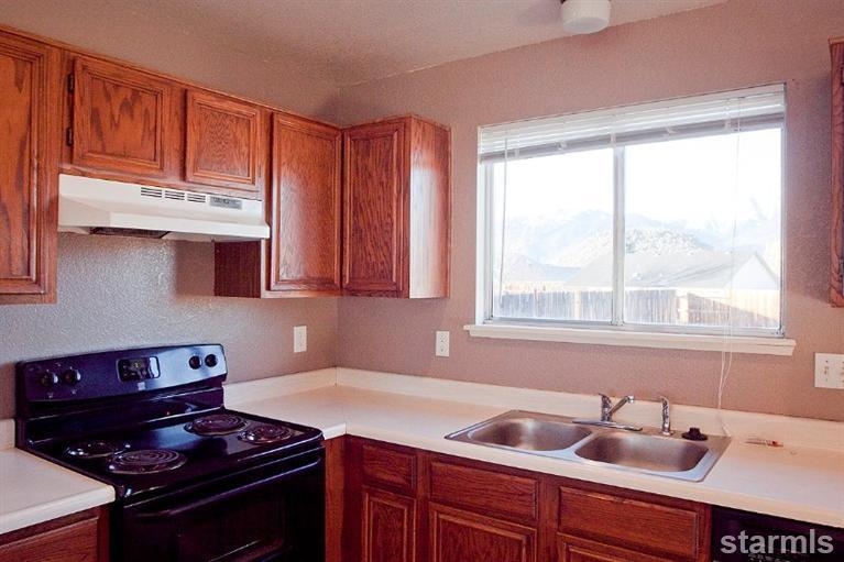 650 Bluerock Road Gardnerville, NV 89460 - Photo 8 of 35 Gallery Image 8