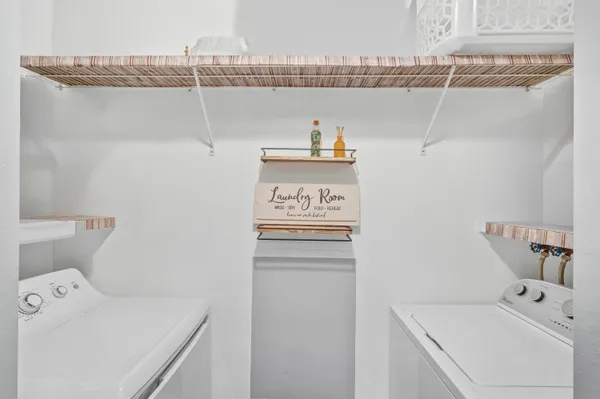 $175,000 | 15469 Lakes Of Delray Boulevard, Unit 202, Delray Beach, FL 33484