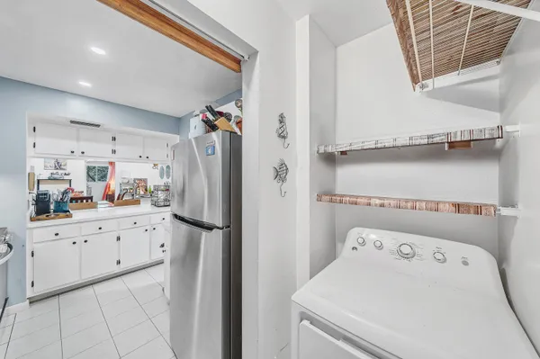 $175,000 | 15469 Lakes Of Delray Boulevard, Unit 202, Delray Beach, FL 33484