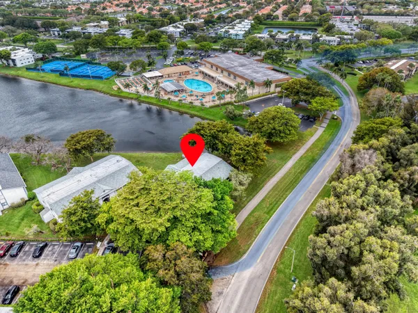 $175,000 | 15469 Lakes Of Delray Boulevard, Unit 202, Delray Beach, FL 33484