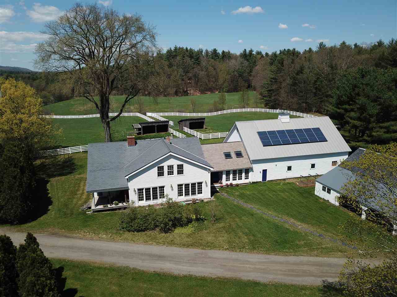 407 Pond Road Vernon, VT 05354 - Photo 3 of 34 Gallery Image 3
