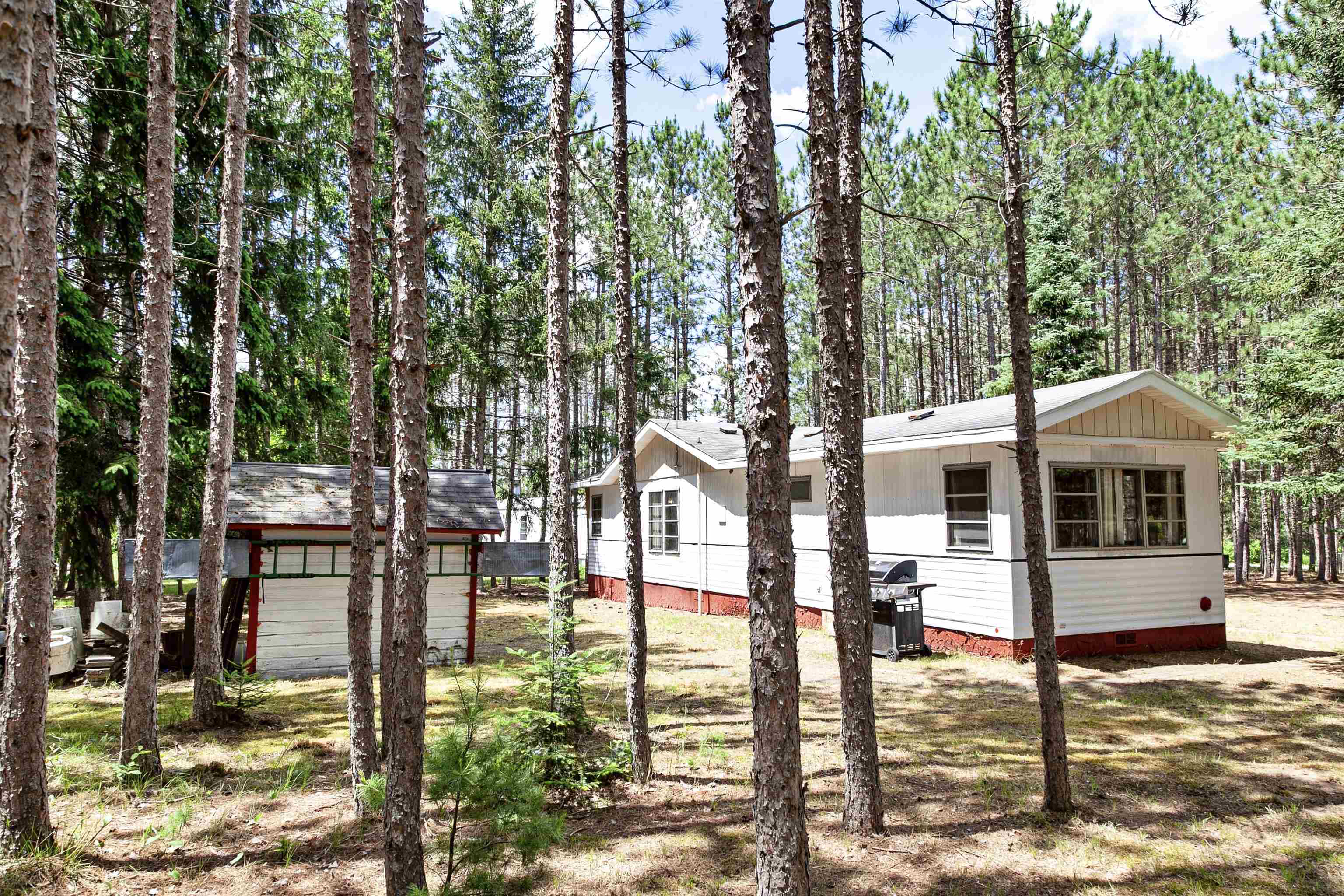 W11663 Forbes Road Crivitz, WI 54114 - Photo 4 of 19