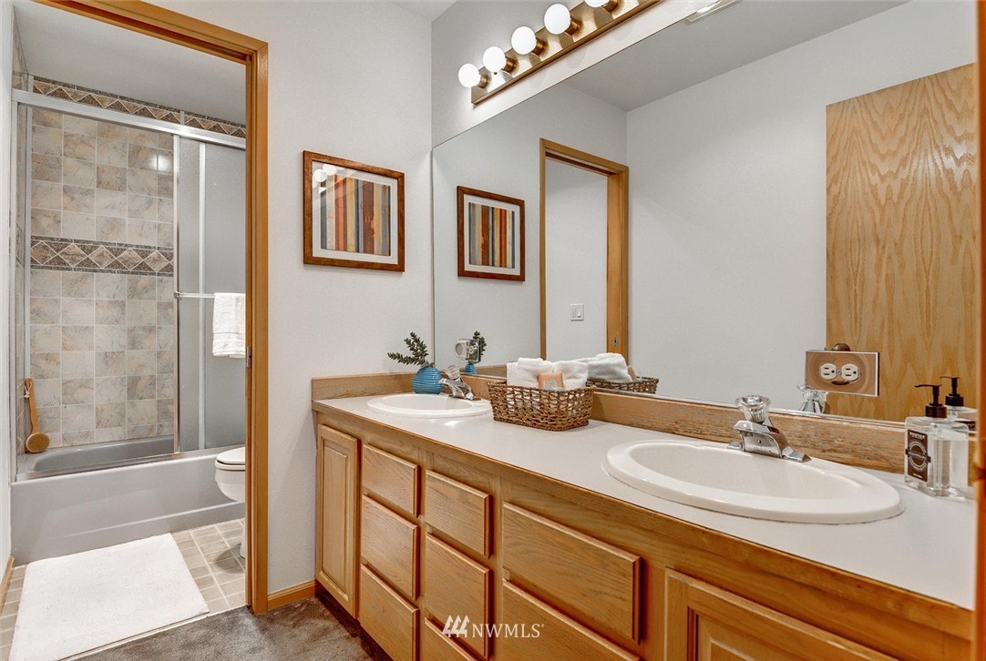 2614 Cedar Avenue South Renton, WA 98055 - Photo 18 of 25 Gallery Image 18