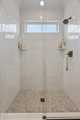 $1,290,000 | 200 Fence Post Lane, Knoxville, TN 37934