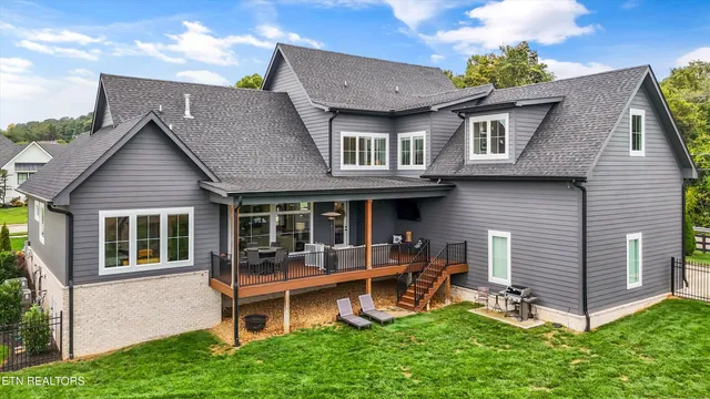 $1,290,000 | 200 Fence Post Lane, Knoxville, TN 37934