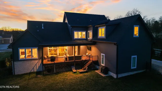 $1,290,000 | 200 Fence Post Lane, Knoxville, TN 37934