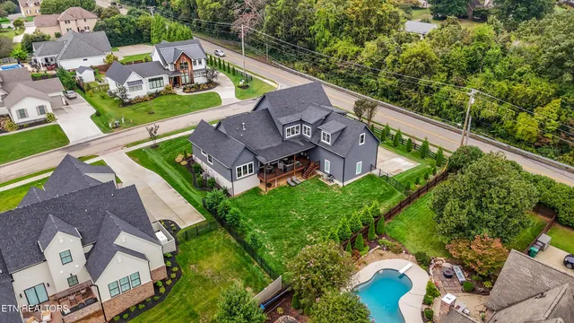 $1,290,000 | 200 Fence Post Lane, Knoxville, TN 37934