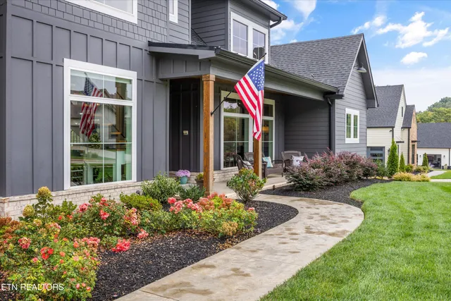 $1,290,000 | 200 Fence Post Lane, Knoxville, TN 37934
