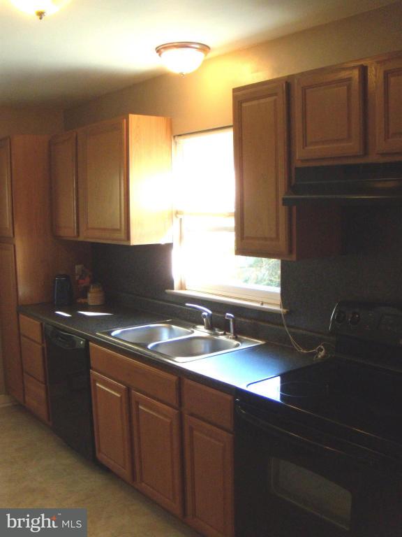 121 West Oregon Road Lancaster, PA 17601 - Photo 12 of 26