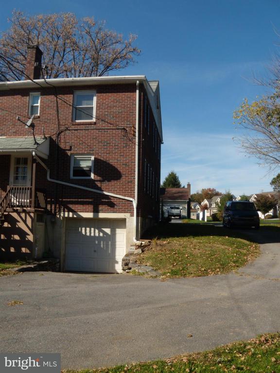 121 West Oregon Road Lancaster, PA 17601 - Photo 6 of 26