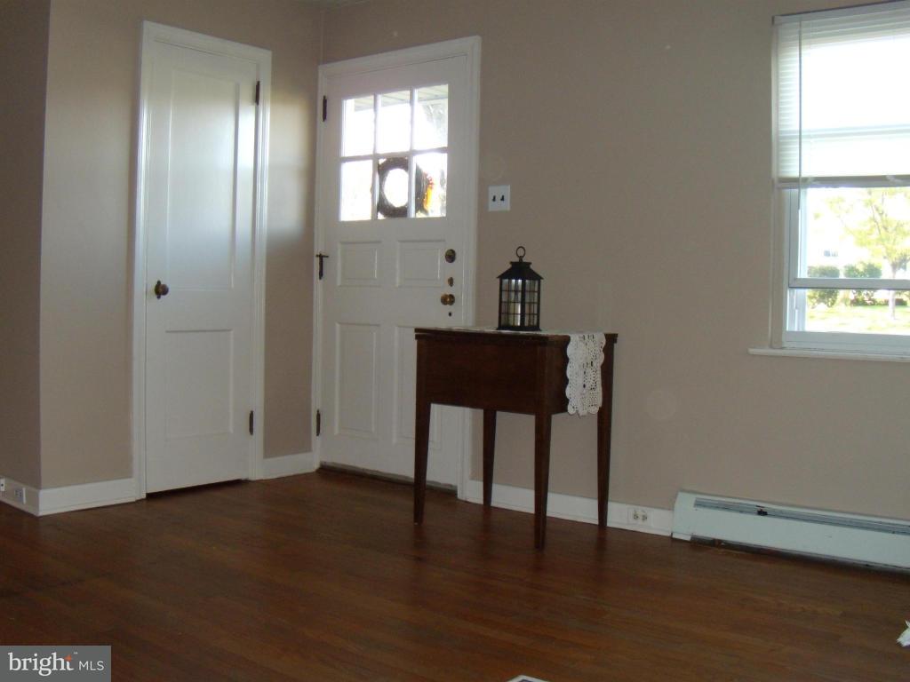 121 West Oregon Road Lancaster, PA 17601 - Photo 9 of 26