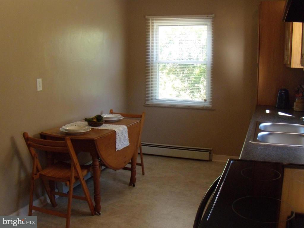 121 West Oregon Road Lancaster, PA 17601 - Photo 10 of 26
