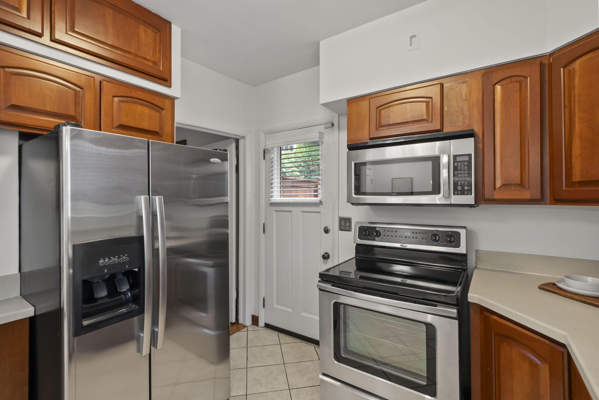 1872 Stanford Road Columbus, OH 43212 - Photo 41 of 107