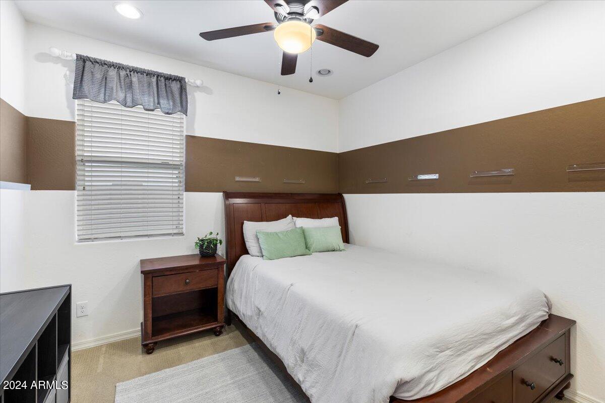721 East Harwell Road Phoenix, AZ 85042 - Photo 17 of 35