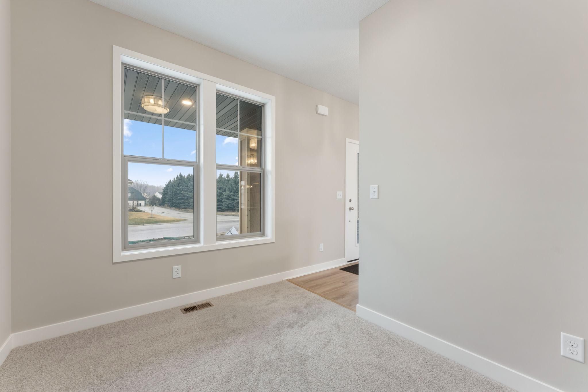 7427 Water Street Shakopee, MN 55379 - Photo 3 of 47